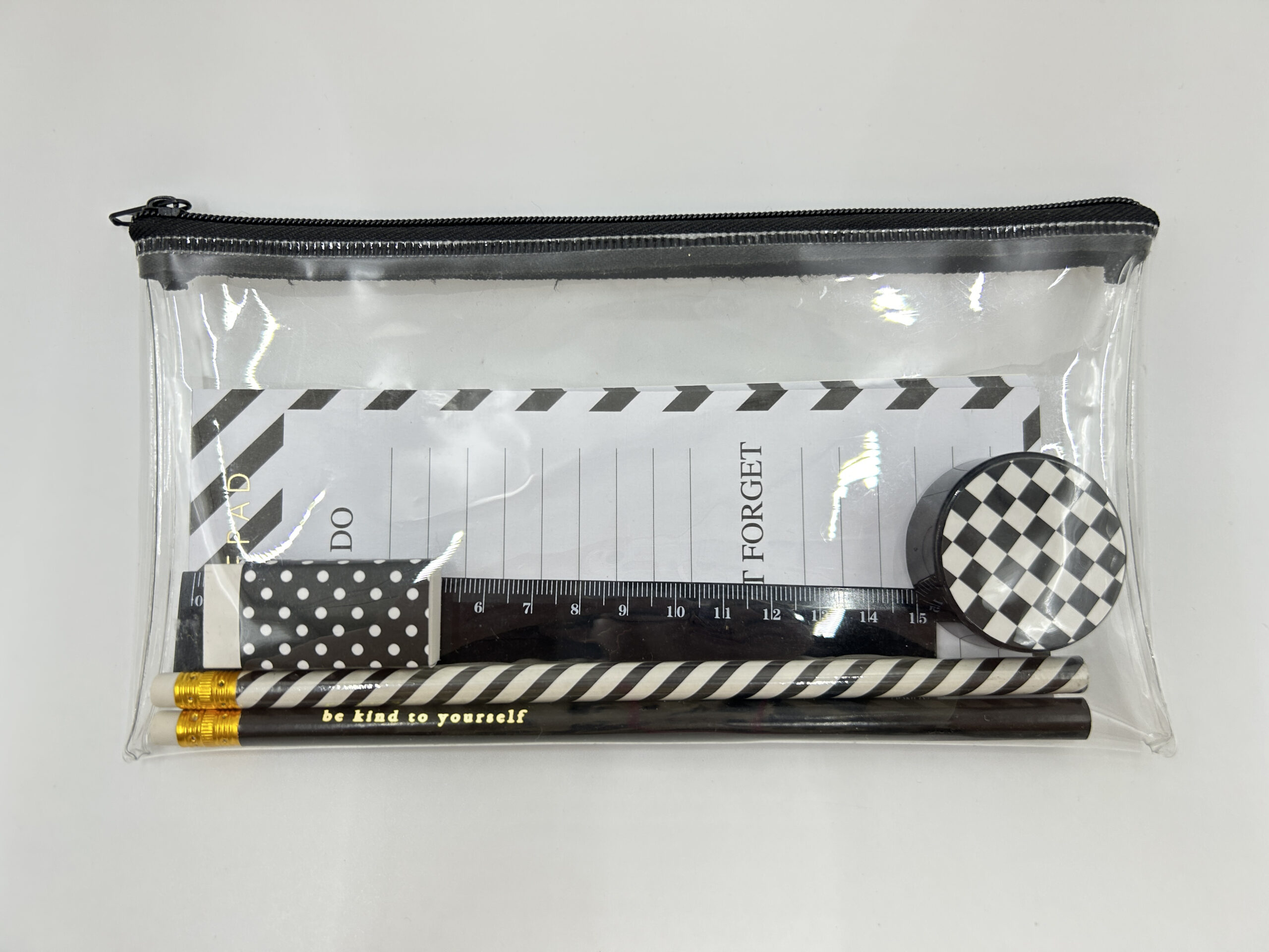 6942083579032 – אביזרי באק טו סקול